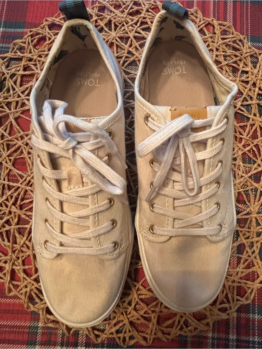 TOMS Women's Cream Canvas Lace-Up Sneakers with Tan Heel Tab